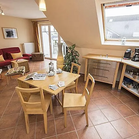 Strandperle Apartament *